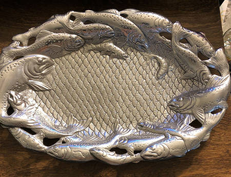 Wonders of the Water (Aluminum, Serveware) 13" Oval Serving Platter