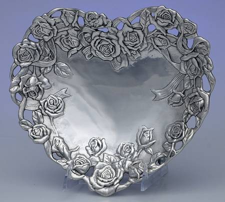 Aluminum Hollowware Heart Shape Tray