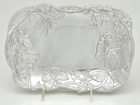 Butterfly (Aluminum, Serveware) 9" Oval Tray