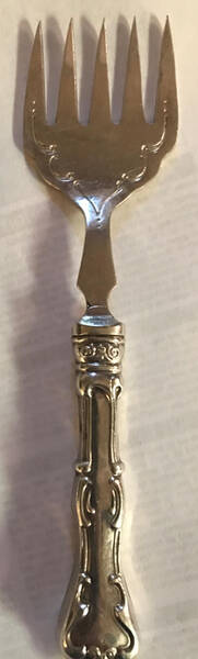 AM11 (Silverplate) Large Solid Tined Sardine Serving Fork