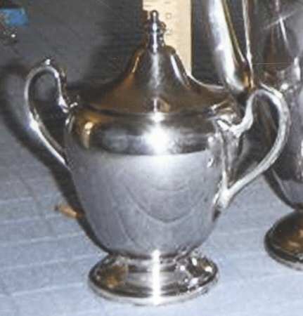 1914 (Silverplate, Hollowware) Sugar Bowl & Lid