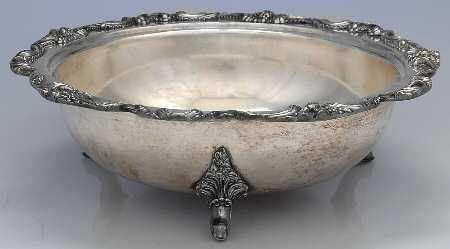 1720 (Silverplate, Hollowware) Round Covered Vegetable No Lid