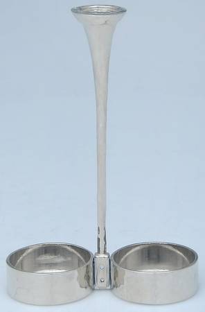 Hammertone (Nickelplate, Hollowware) Stand for Salt and Pepper Set