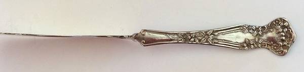 Loraine (Silverplate, 1913) Flat Handle Master Butter Knife