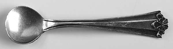 NO 1 (Sterling, 1914) Individual Salt Spoon