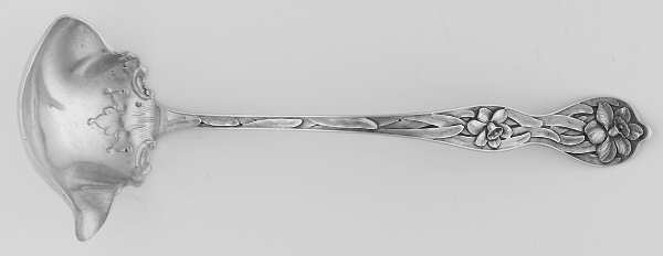 Daffodil (Sterling, 1900) Cream Dipper with One Spout
