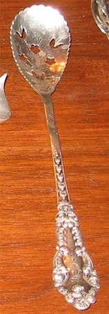 Lafayette (Sterling, 1898) Pierced Bowl Short Handle Olive Spoon