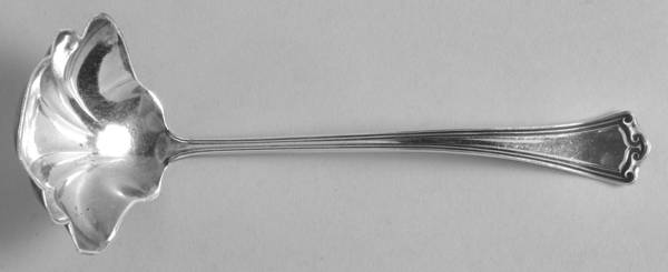 Roanoke (Sterling, 1918, No Monograms) Solid Piece Cream Ladle