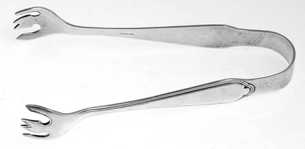 Gilbert Stuart (Sterling, 1946) Sugar Tongs