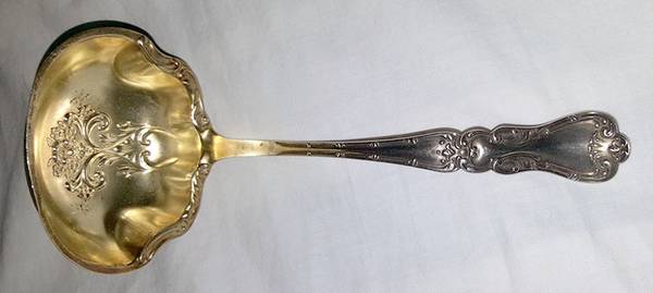 BMS26 (STERLING) Large Gravy Ladle, Solid Piece