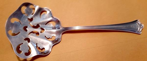 Roanoke (Sterling, 1918, No Monograms) Large Cucumber Server