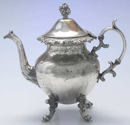 BIM8 (Silverplate, Hollwware) Teapot
