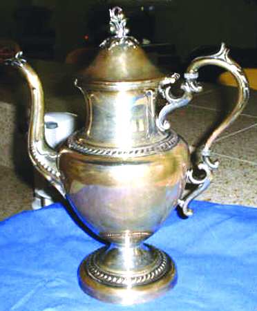 GDS7 (Silverplate, Hollowware) Silverplate Coffee Pot