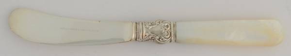 Pearl Handle Flatware 1 (Sterling) Pearl Handle Butter Spread/Paddle