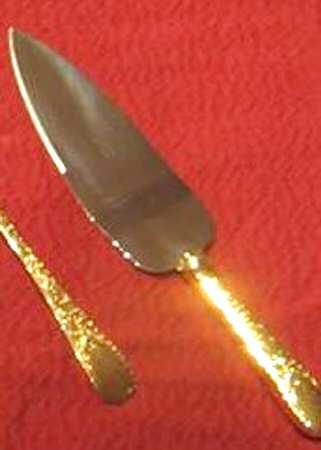 Golden London Engraved (Str, Gold Vermeil) Pie & Cake Server with Stainless Blade