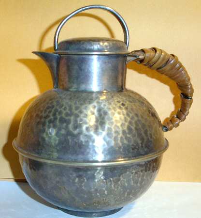 3743 (Silverplate, Hollowware) Creamer & Lid