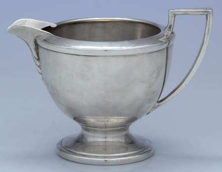 6898 (Silverplate, Hollowware) Creamer