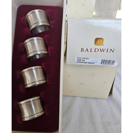 Platinum Mist "Finish" (Nickel, Hollowware) Napkin Ring
