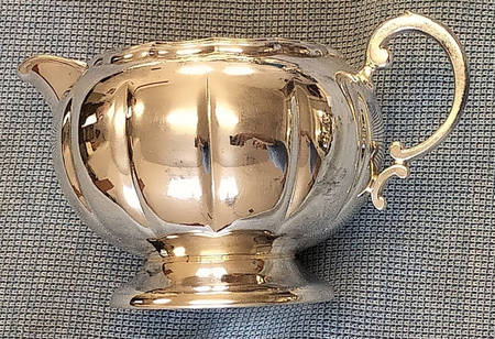 357 (Silverplate, Hollowware) Creamer