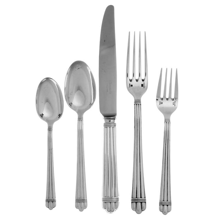 Aria (Silverplate, 1984) 40  Piece Estate Set