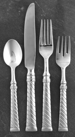 Lighthouse (Stainless) 32  Piece Estate Set