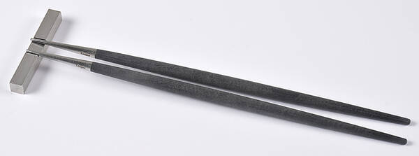 Goa (Stainless) Pair of Chopsticks and Metal Rest