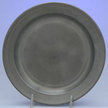 Colonial (Pewter, Hollowware) 10" Dinner Plate