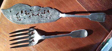 CQB3 (Sterling) Large Solid Fish Serving Knife