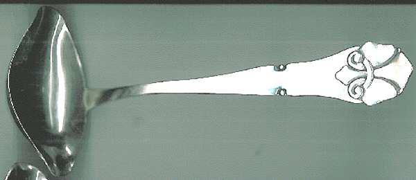 COH29 (Silverplate) Punch Ladle Solid Piece