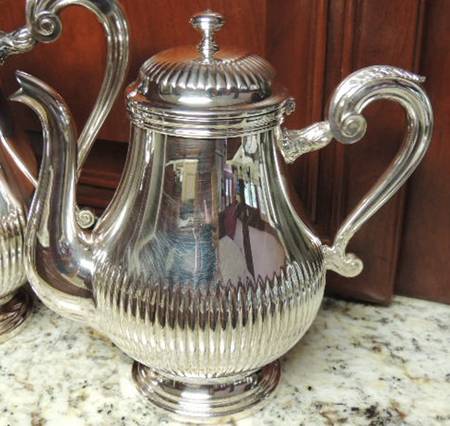 CTF110 (Silverplate, Hollowware) Teapot