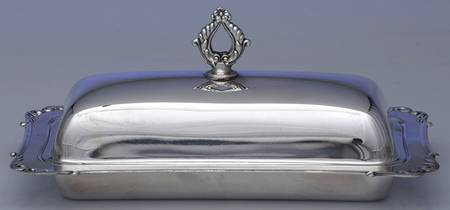 79 (Silverplate, Hollowware) 1/4 Pound Covered Butter