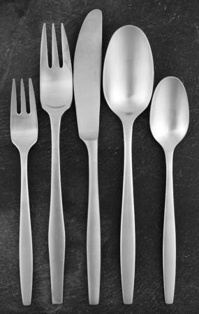 Variation V (Stainless, Korea, Japan, China) 40 Piece Set