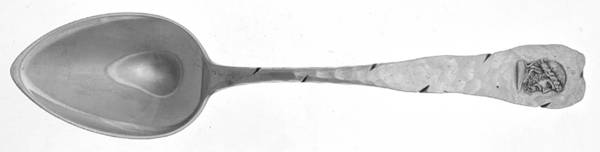 Medallion (Sterling, 1885) Spoon-Dessert/Oval Soup