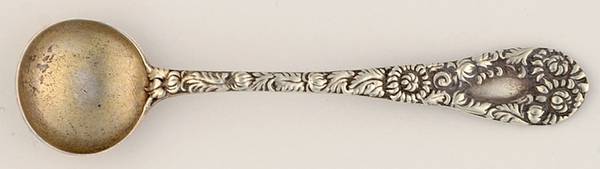 Chrysanthemum (Sterling, 1893) Individual Salt Spoon