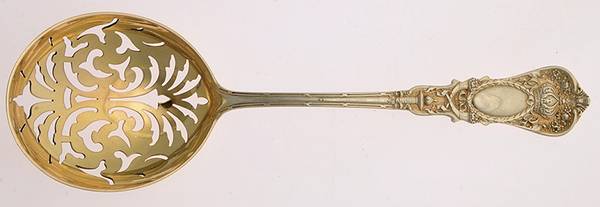 Empire (Sterling, 1895) Large Pierced Pea Serving Spoon
