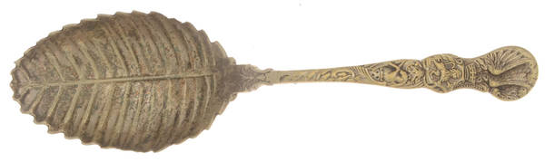 Heraldic (Sterling, 1888) Tea Caddy Spoon (Gold Vermeil)