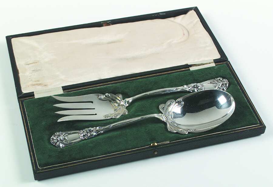 Iris (Sterling, 1900, No Monograms) 2-Piece Salad Set with Case, Solid Pieces