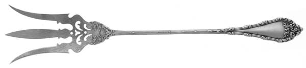 Madame Royale (Sterling, 1897) Large Lettuce Serving Fork