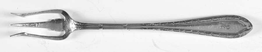 Louis XVI (Sterling, 1925) Old Style Pickle Fork
