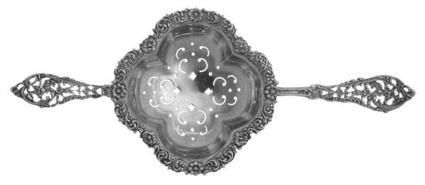 Trianon Pierced (Sterling, 1885) Solid Individual Overcup Tea Strainer