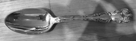 Victoria (Sterling, 1901) Dessert/Oval Soup Spoon