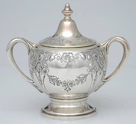 100 (Sterling, Hollowware) Sugar Bowl & Lid