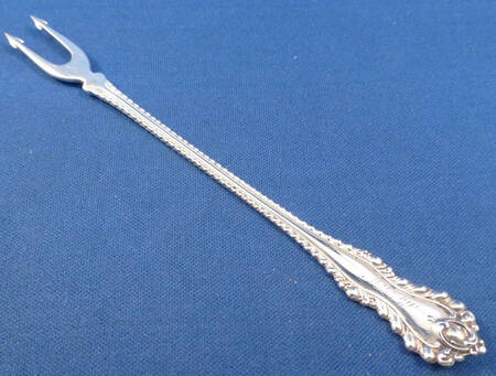 Mazarin (Sterling, 1892, No Monograms) Olive Fork