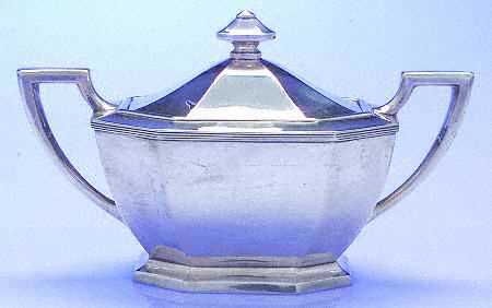 Queen Anne-Plain (Sterling, 1910, Hollowware) Sugar Bowl & Lid