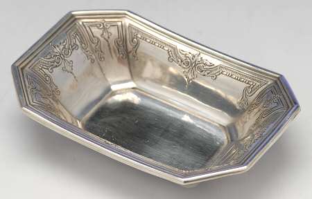 Colfax (Sterling, 1922, Hollowware) Nut Dish