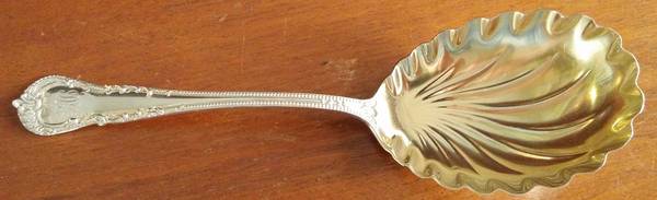 Cromwell (Sterling, 1893) Solid Shell Berry/Casserole Spoon