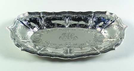 11822 (Sterling, Hollowware) 13" Bread Tray