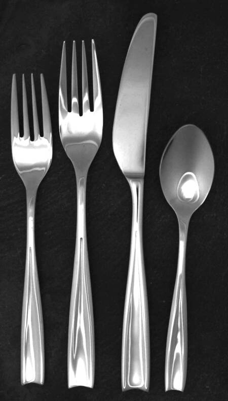 LYRIC-LYRA (Stainless, Concave Tip) 4 Piece Place Setting