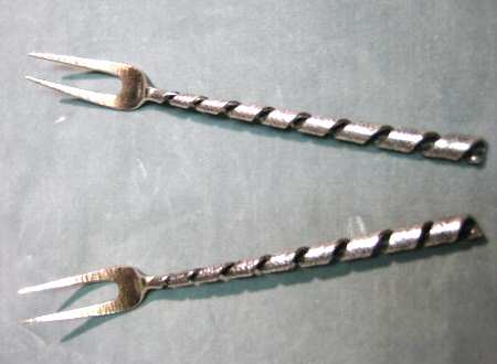 DHS13 (Sterling) Cocktail/Seafood Fork