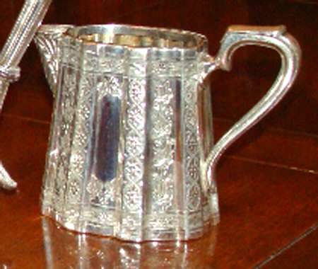 7581(Silverplate, Hollowware) Creamer